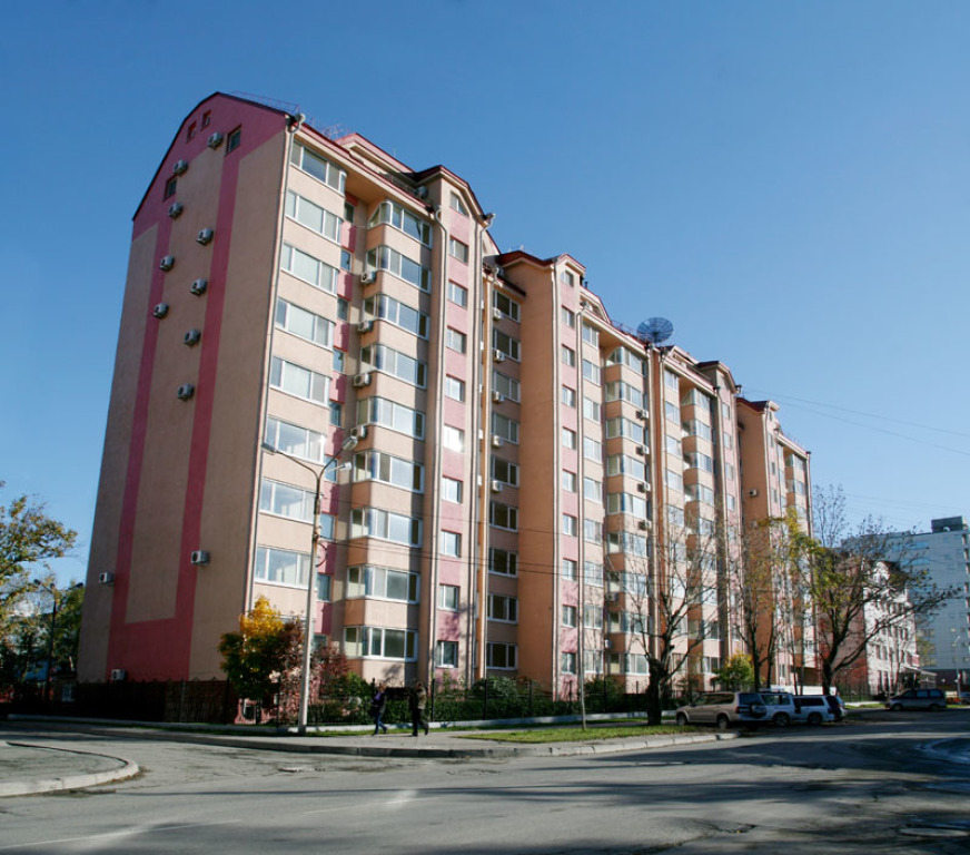 10-этажные монолитные жилые дома по ул. Поповича 96 и пр. Победы 61-В